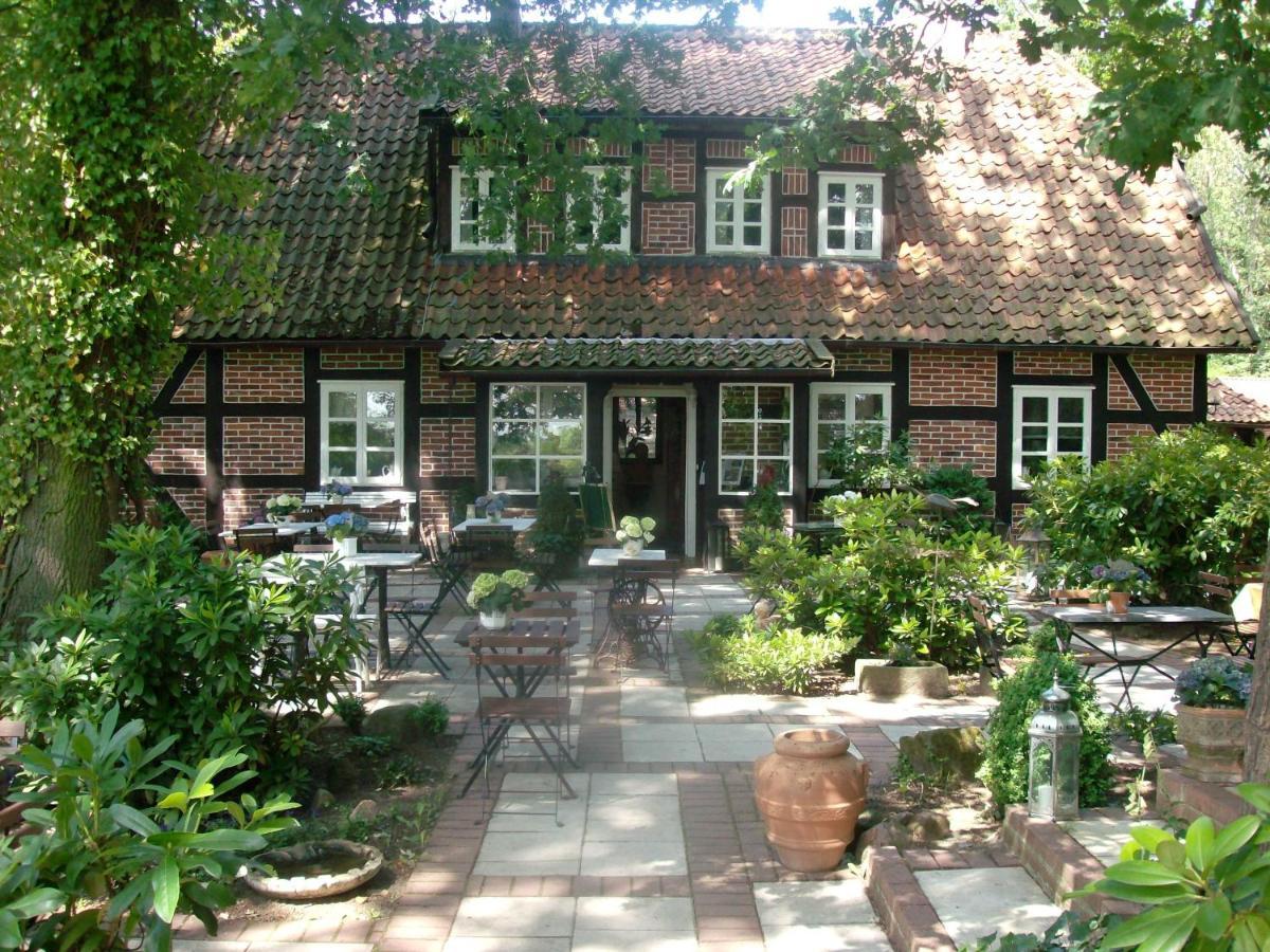 Antiquitaeten Cafe Schwarmstedt Exterior photo